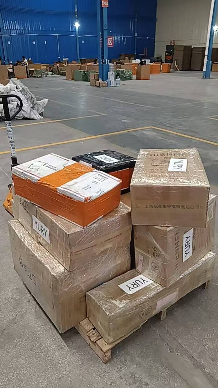 Автозапчасти из США приехали в Китай и из Китая наконец поехали в Россию!